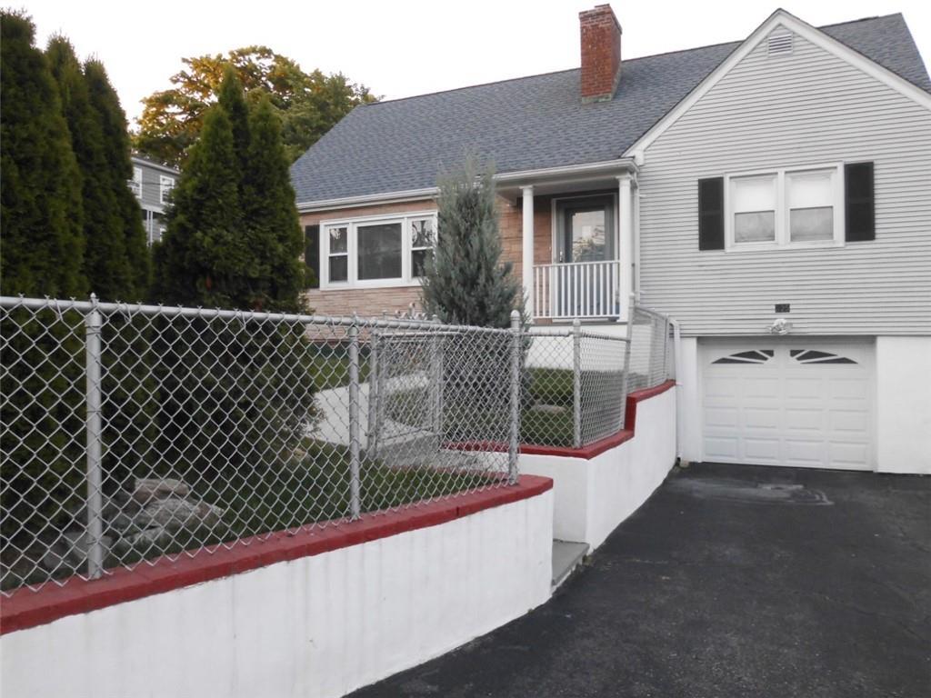1 of 1 - 325 Anita Lane, Mamaroneck, NY