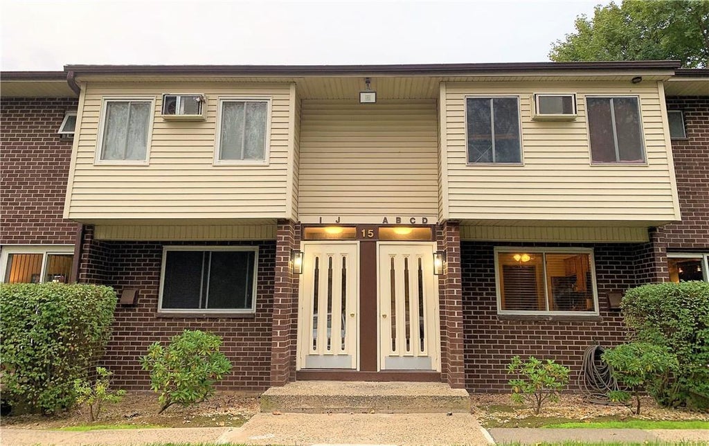 1 of 1 - 15 Blue Hill Commons Drive # D, Orangeburg, NY