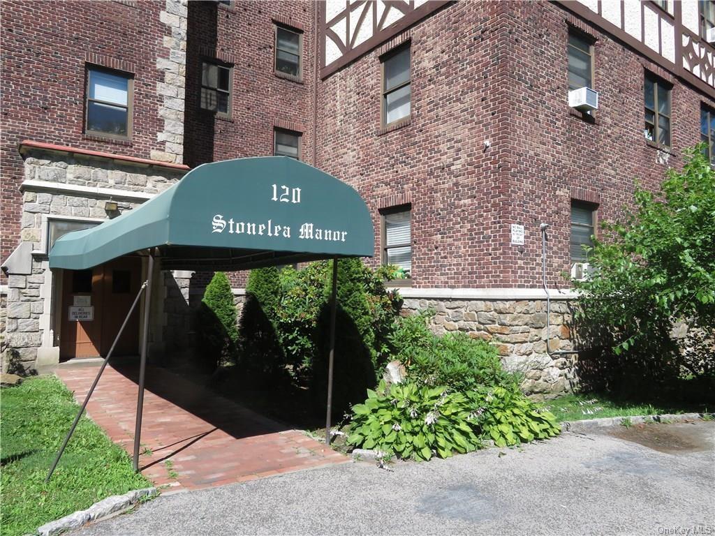 1 of 1 - 120 Stonelea Place # 1l, New Rochelle, NY