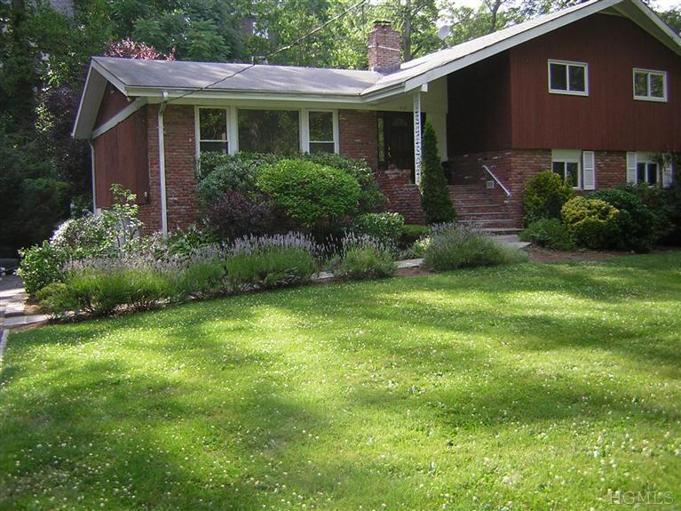 1 of 1 - 412 Pinebrook Boulevard, New Rochelle, NY