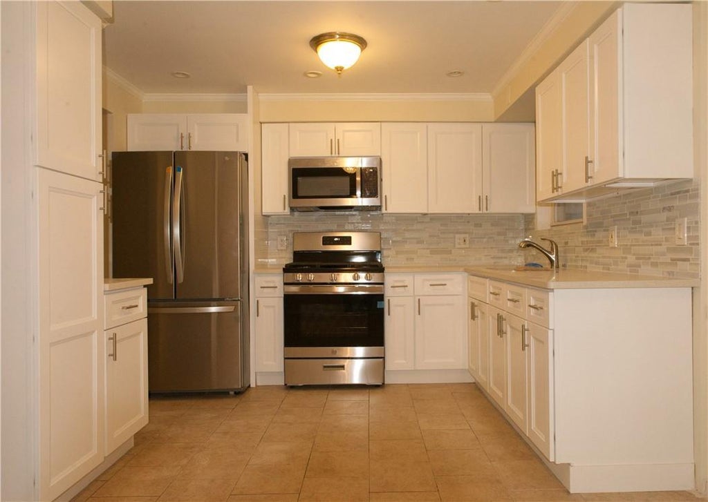 1 of 1 - 1051 213th St., Bronx, NY