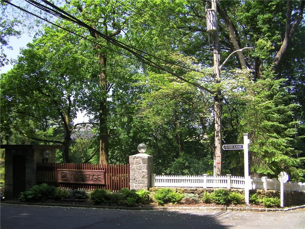 1 of 1 - 3 David Lane # 6o, Yonkers, NY