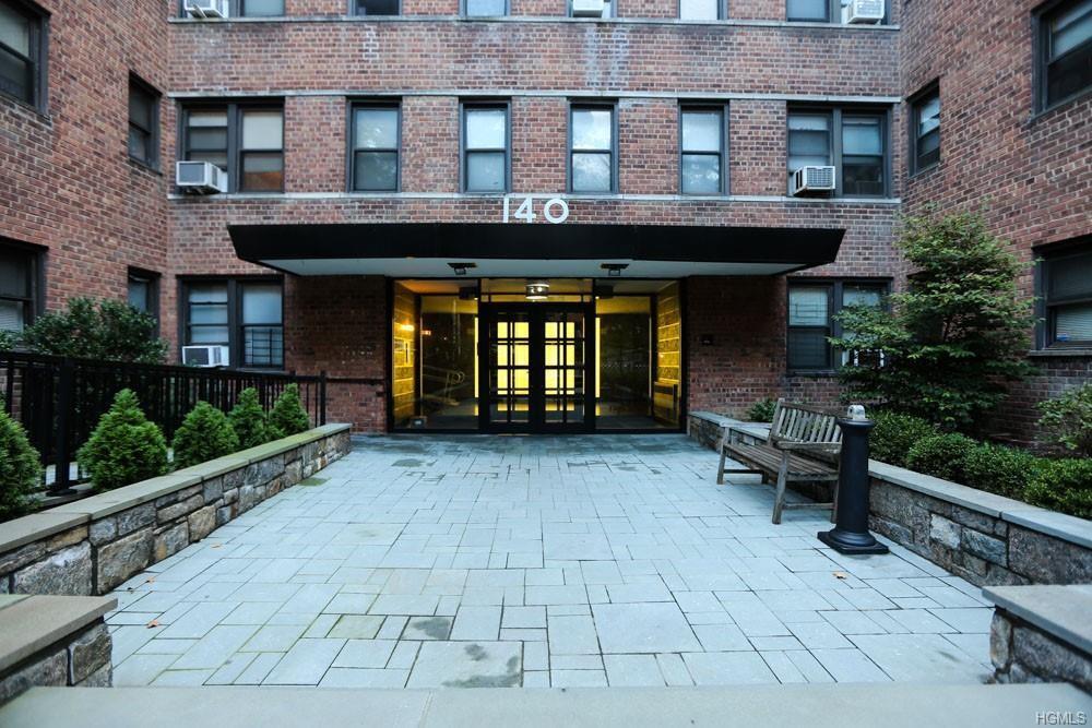 1 of 1 - 140 Hartsdale Avenue # 3e, Hartsdale, NY