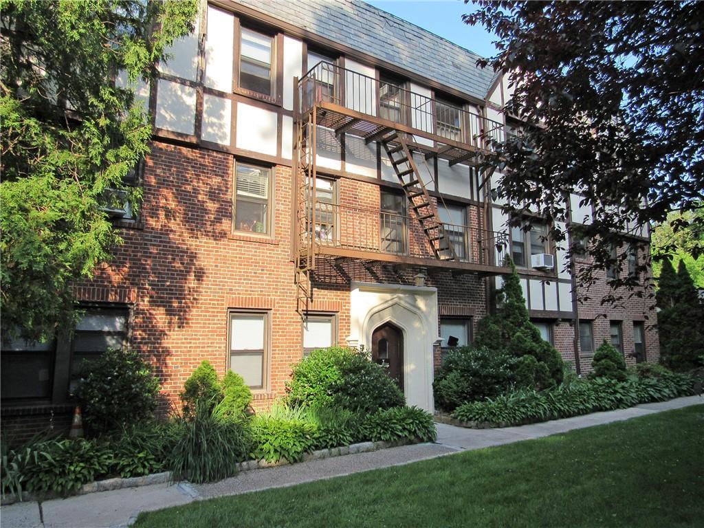 1 of 1 - 7 Greenridge Avenue # 6b, White Plains, NY