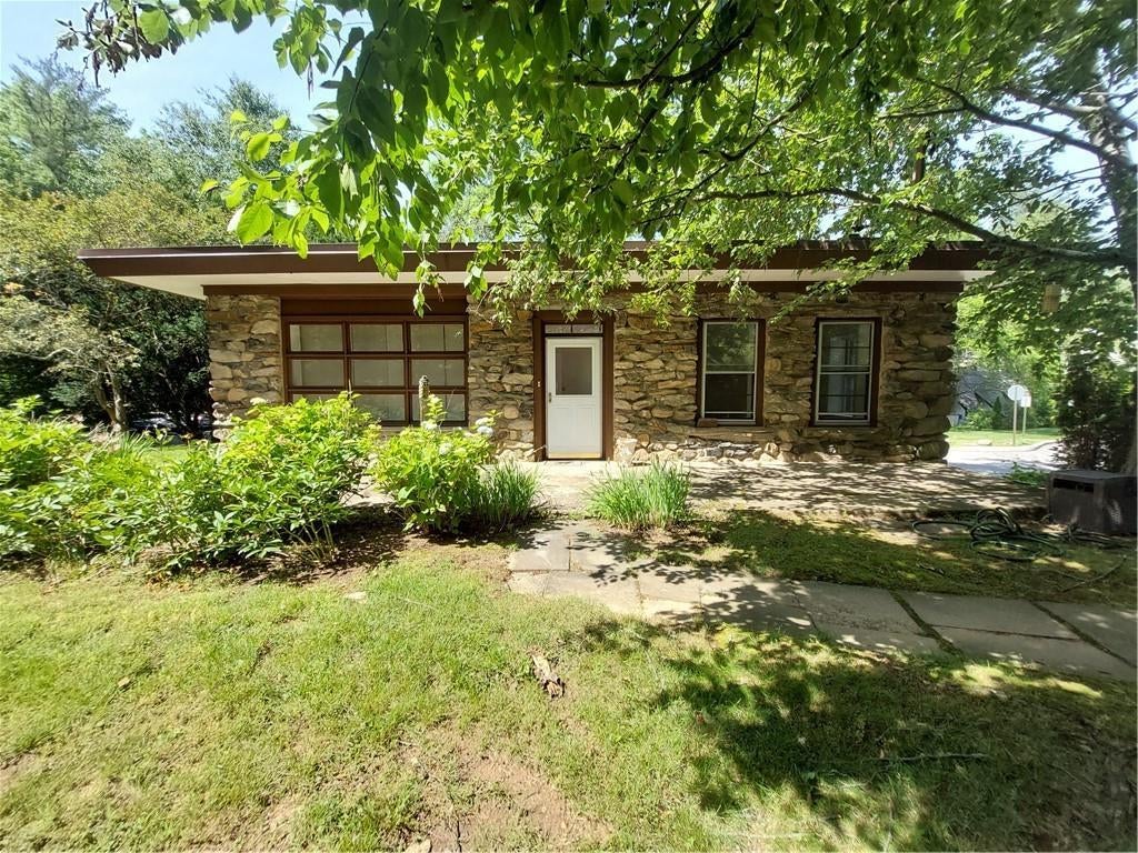 1 of 1 - 7 Saxon Woods Road, White Plains, NY