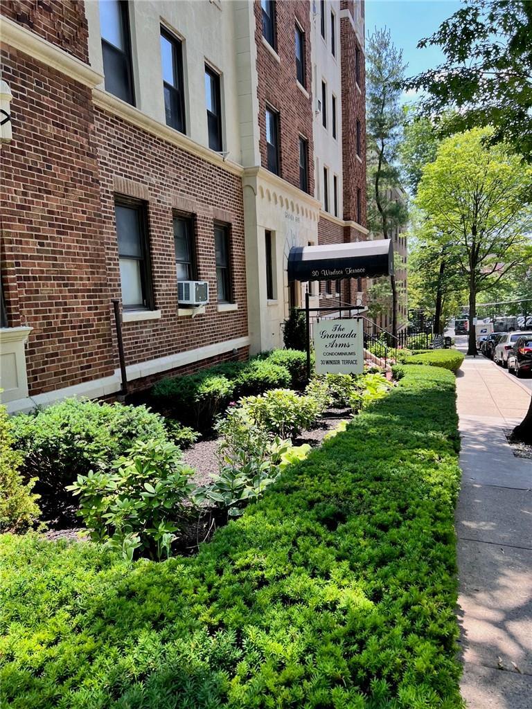 1 of 1 - 30 Windsor Terrace # 3a, White Plains, NY