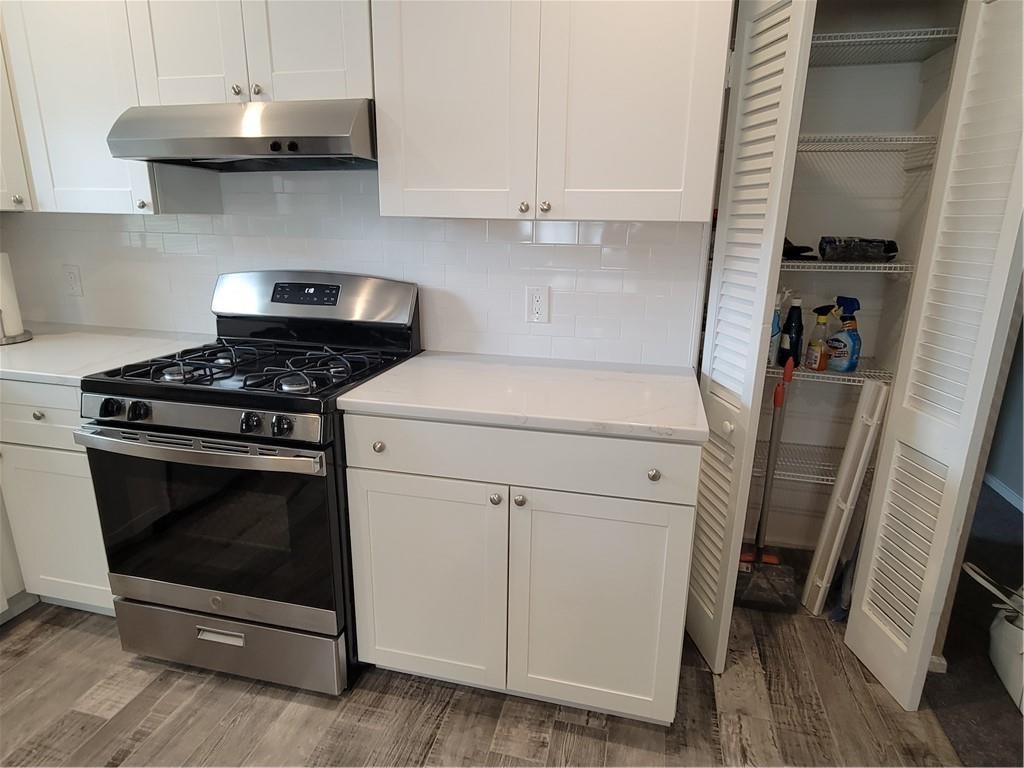 1 of 1 - 42 Chatsworth Place, New Rochelle, NY