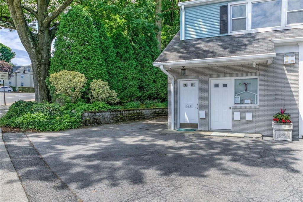 1 of 1 - 324 Mount Pleasant Avenue, Mamaroneck, NY