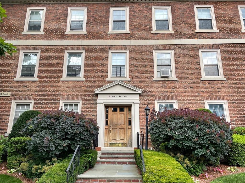 1 of 1 - 5 Alden Place # F, Bronxville, NY
