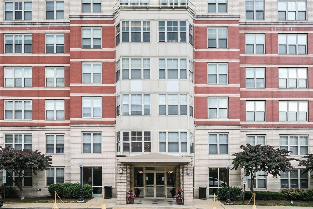 1 of 1 - 300 Mamaroneck Avenue # 611, White Plains, NY