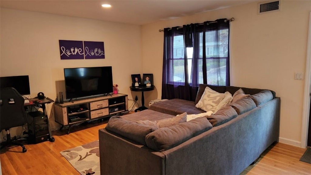 1 of 1 - 33 Washington Avenue # 1, White Plains, NY