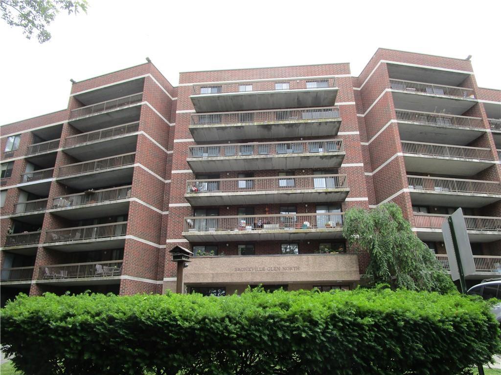 1 of 1 - 1374 Midland Avenue # 407, Bronxville, NY