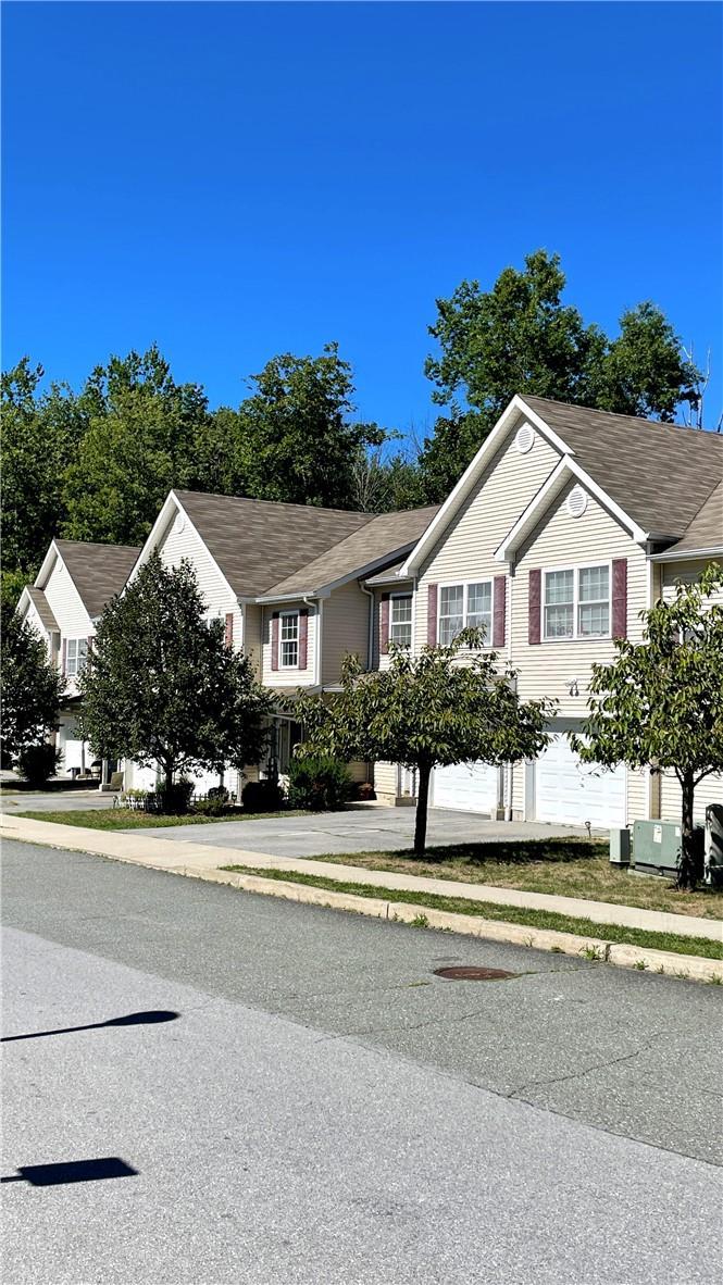 1 of 1 - 26 Horseshoe Way, Middletown, NY