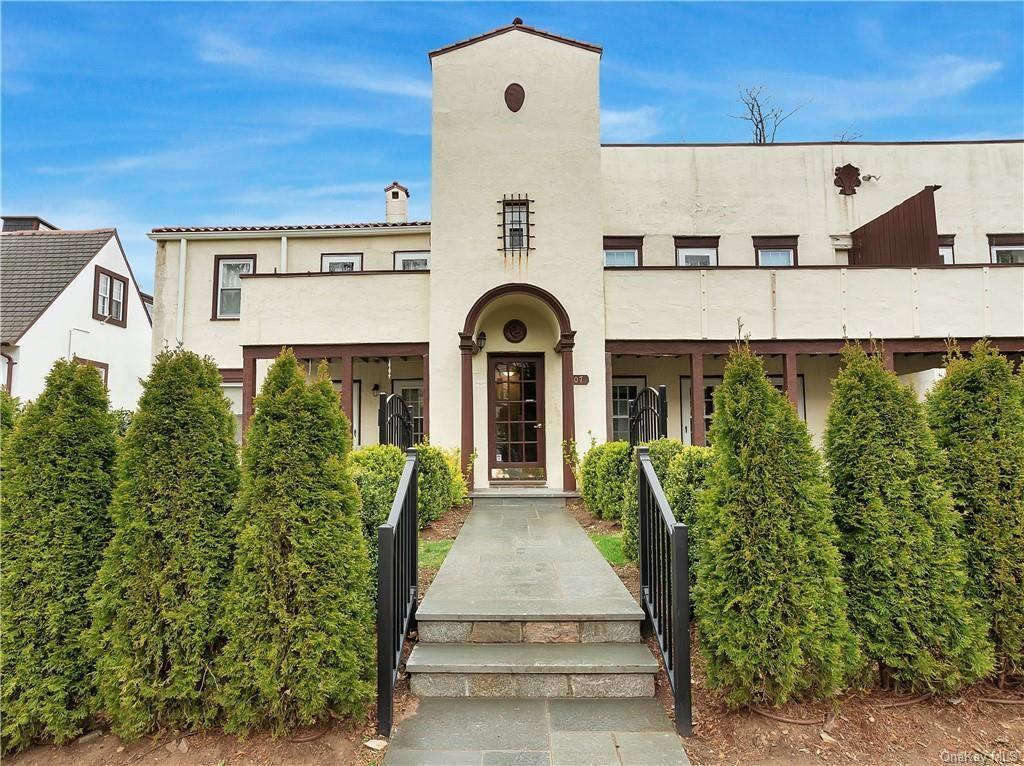 1 of 1 - 107 Kensington Road 4, Bronxville, NY