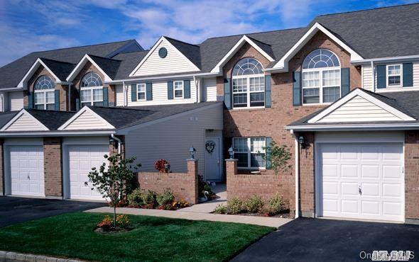 1 of 1 - 67 Horizon View Drive # 67, Farmingville, NY