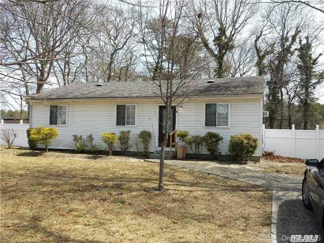 1 of 1 - 9 Windus Drive, Shirley, NY
