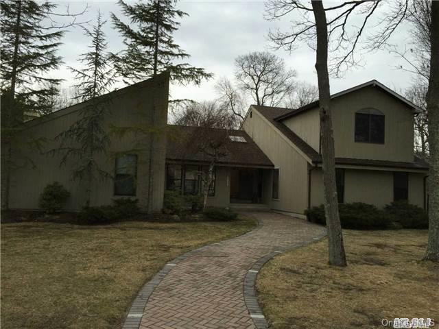 1 of 1 - 7 Fawn Lane, East Islip, NY