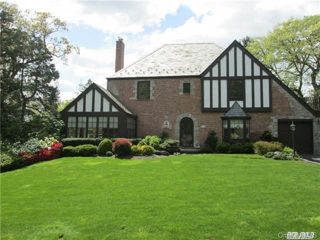 1 of 1 - 221 Dover Road, Manhasset, NY