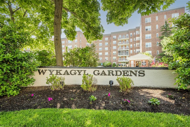 1273 Building North Avenue # Build 1, Ent 2-5d, New Rochelle