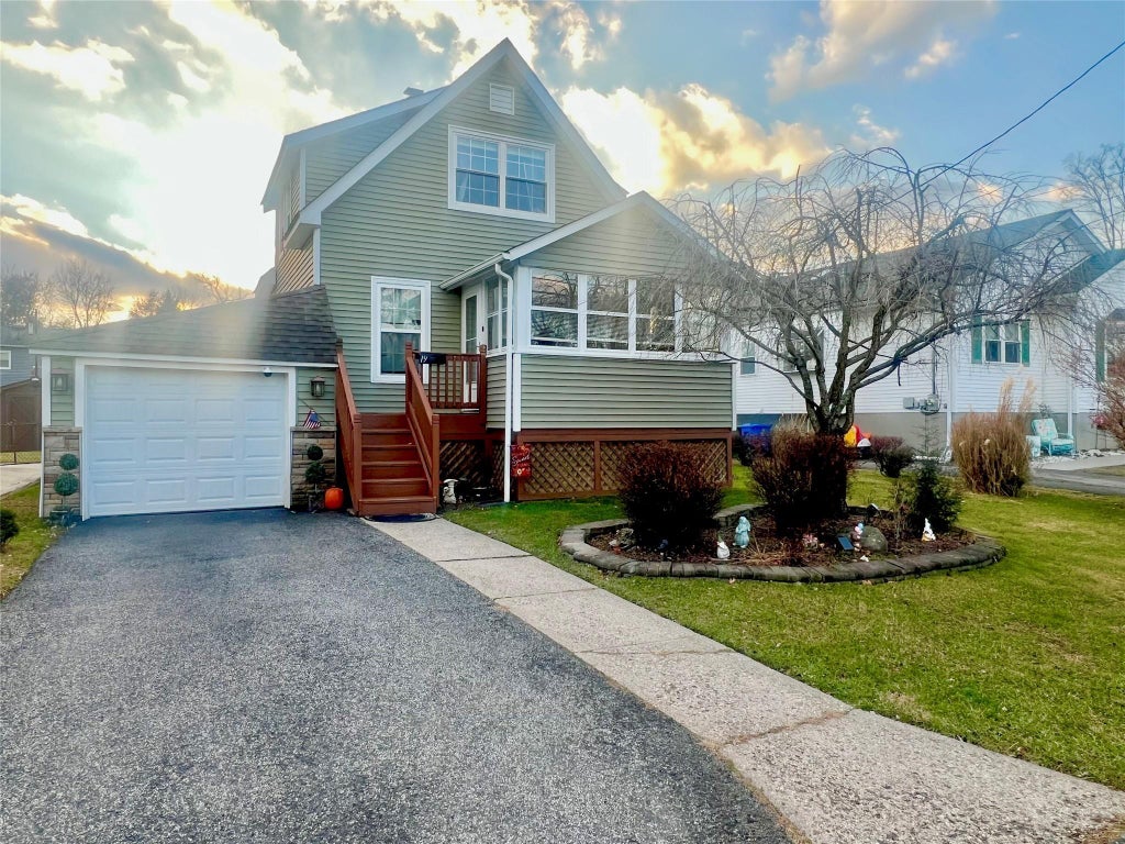 1 of 1 - 19 Conkling Avenue, Middletown, NY