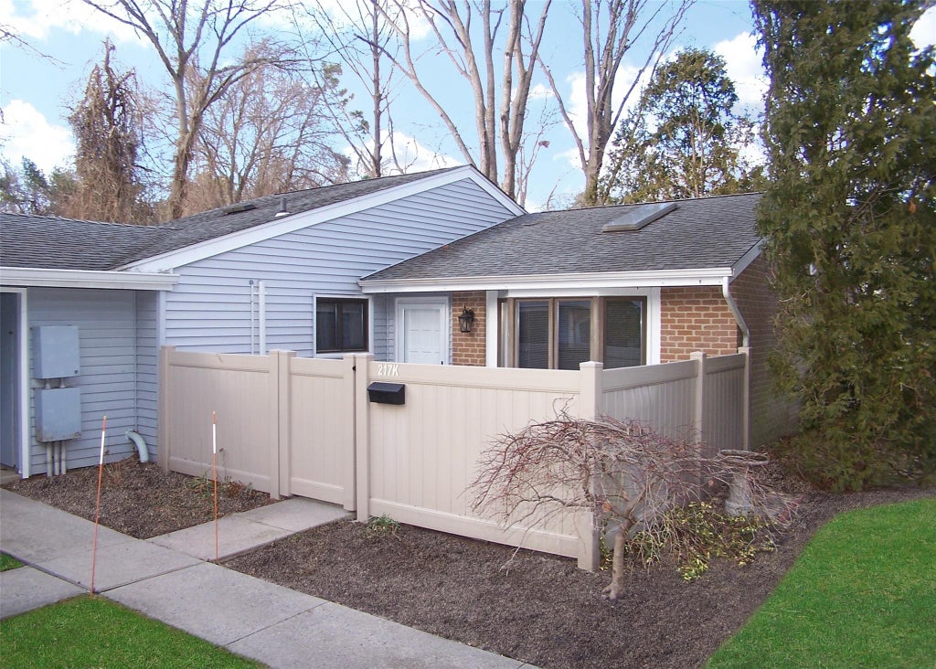 1 of 1 - 217 Springmeadow Drive # K, Holbrook, NY
