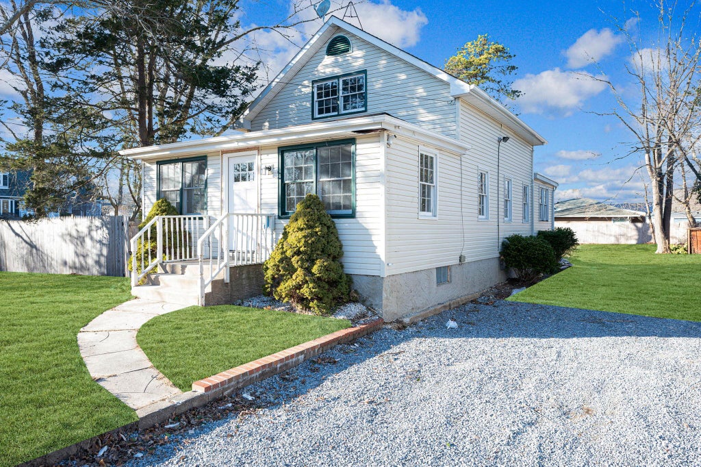 1 of 1 - 49 Cedar Road, Mastic Beach, NY
