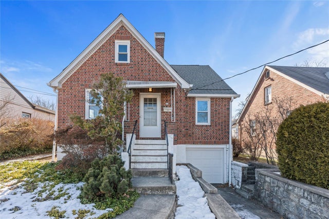 22 Pinebrook Road, New Rochelle