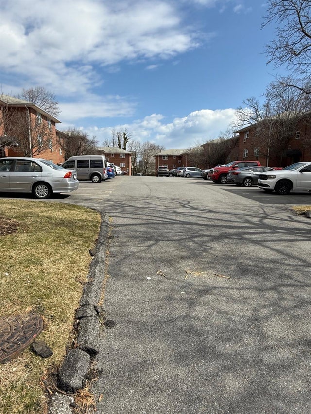 156 Centre Avenue # 2d, New Rochelle