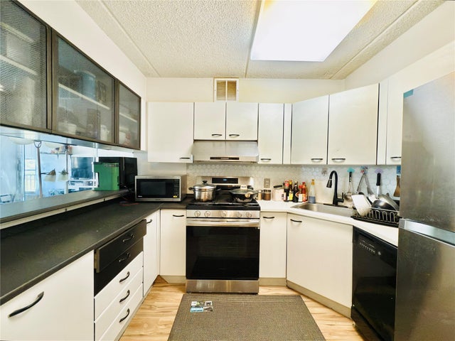 703 Pelham Road # 303, New Rochelle