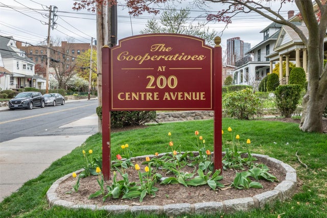 200 Centre # 1c, New Rochelle