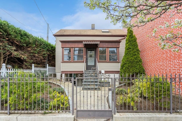 70 4 St, New Rochelle