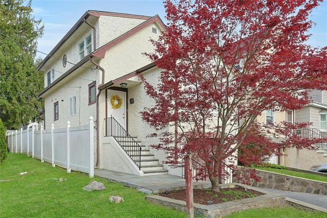 4 Rosedale Avenue, New Rochelle