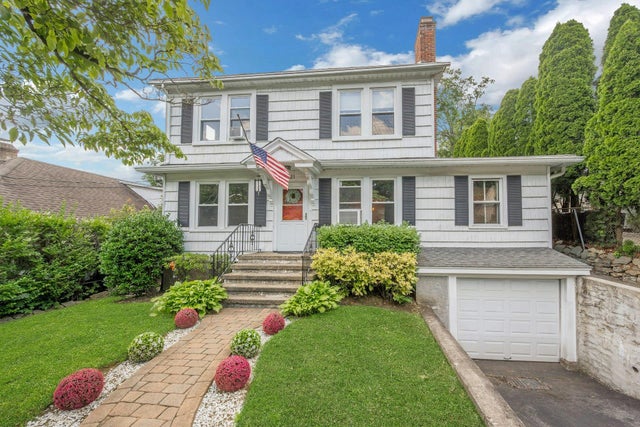 23 Jackson Avenue, White Plains