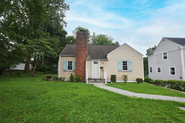 130 Seacord Road, New Rochelle