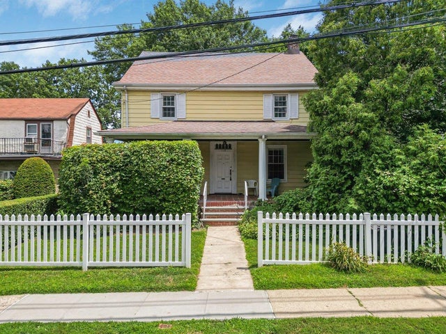 115 Mount Joy Place, New Rochelle