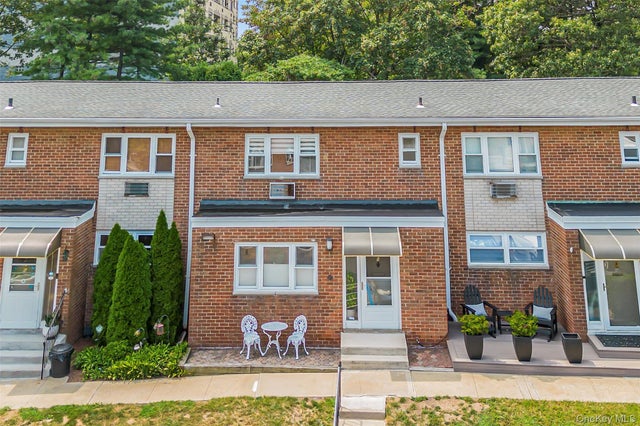 671 Pelham Road # D7, New Rochelle