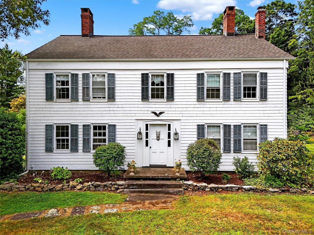 15 Wood Street, Mahopac