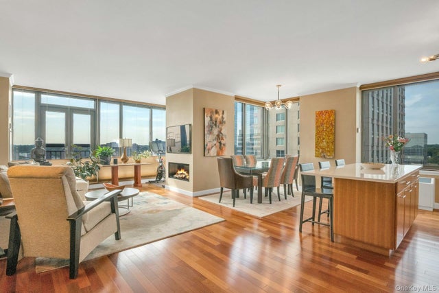 10 City Place # 16d, White Plains