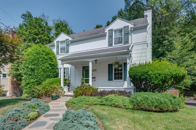 87 Interlaken Avenue, New Rochelle