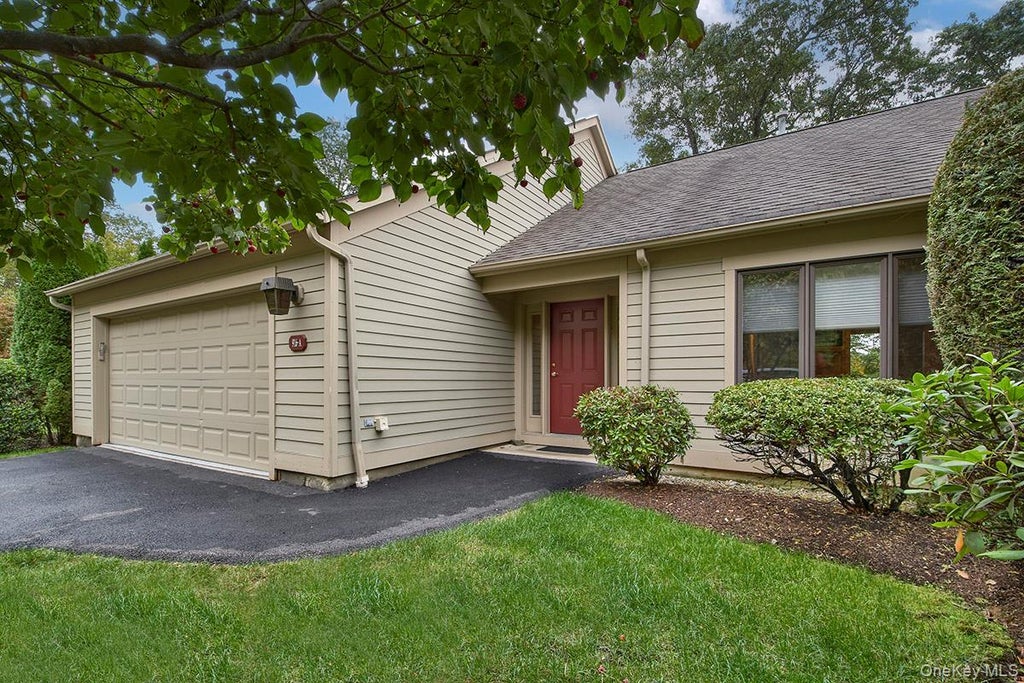 916 Heritage Drive # A, Somers