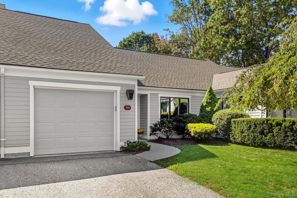 774 Heritage Hills # B, Somers