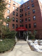 1 of 1 - 171 Pearsall Drive # 2h, Mount Vernon, NY