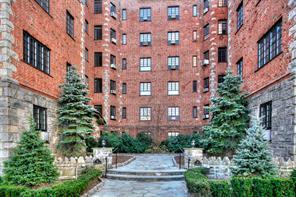 1 of 1 - 45 Pondfield West Road 4e, Bronxville, NY