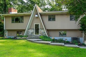 1 of 1 - 33 Hickory Lane, Putnam Valley, NY