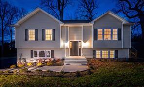 1 of 1 - 12 Oak Road, Congers, NY