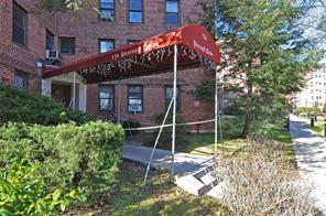 1 of 1 - 154 Pearsall Drive # 3a, Mount Vernon, NY