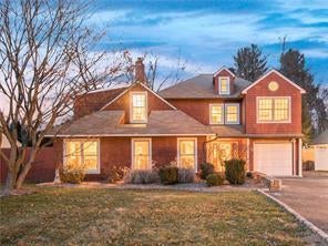 1 of 1 - 52 West Way, Mount Kisco, NY