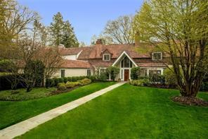1 of 1 - 20 Highland Way, Scarsdale, NY