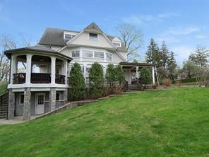 1 of 1 - 414 Claflin Avenue, Mamaroneck, NY