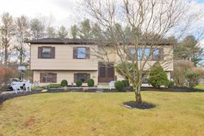 1 of 1 - 13 Carpenter Court, Airmont, NY